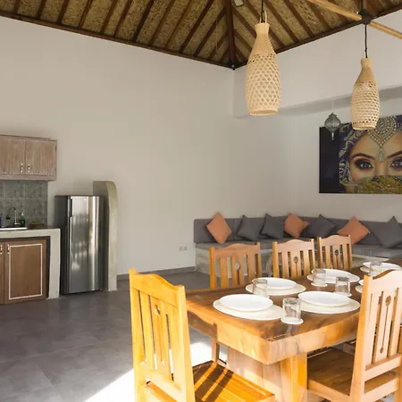 Golden Villa Gili Trawangan Room photo