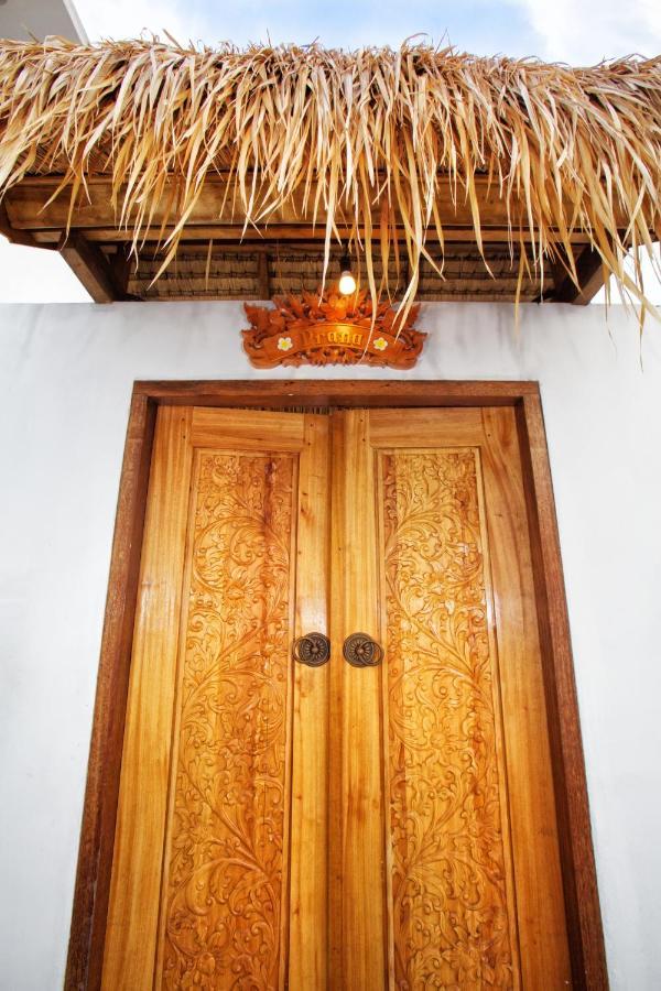 Golden * Gili Trawangan