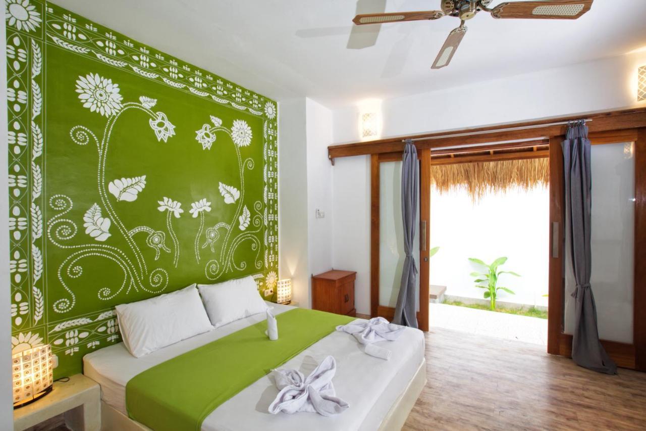Golden Gili Trawangan